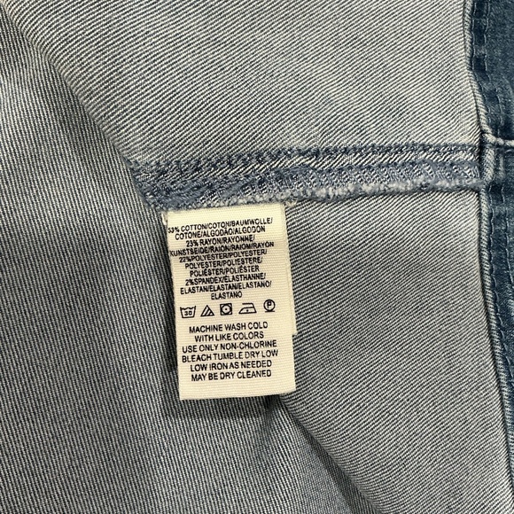 Free People Little Daisies Button Front Denim Mini Skirt Size 4 - Picture 7 of 8